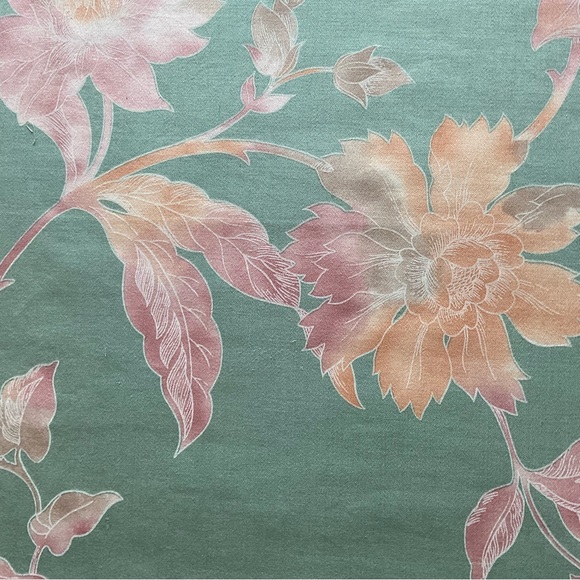 Custom Accent Pillow Cover 24" X 24” - Picture 5 of 5